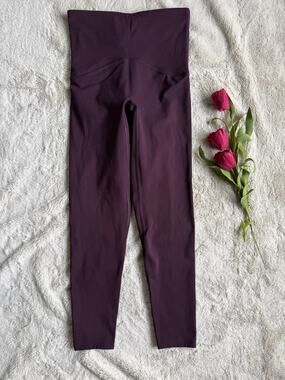 Spanx by Sara Blakely Plum Leggings Size XS